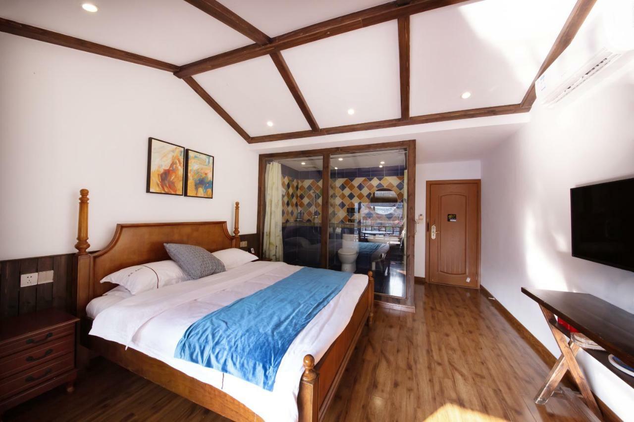 Fenghuang Slowly Time Inn Exteriér fotografie